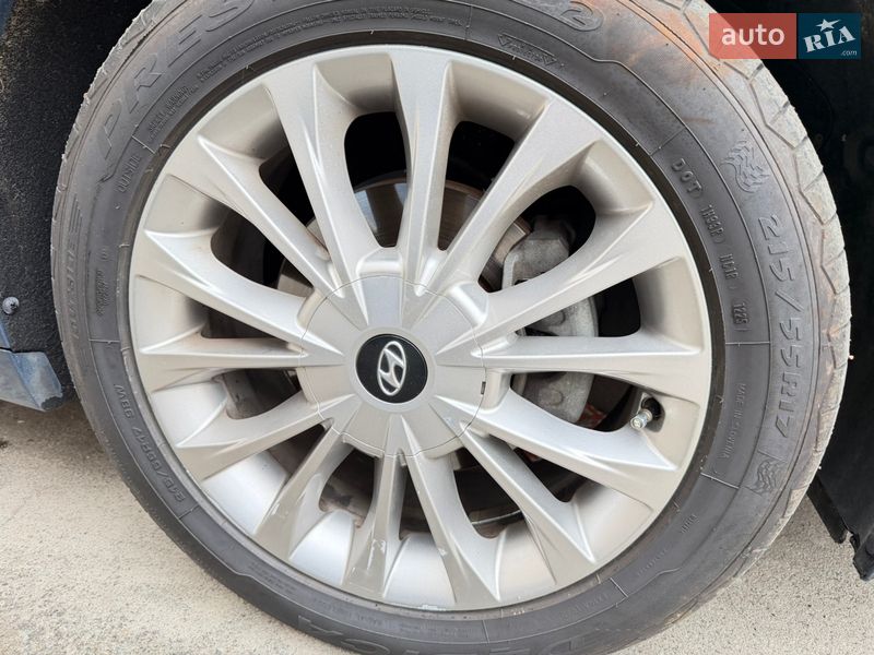 Седан Hyundai Sonata 2016 в Софиевской Борщаговке