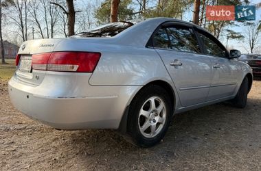 Седан Hyundai Sonata 2005 в Гребенке