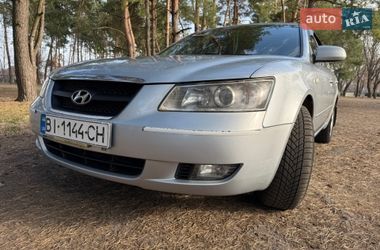 Седан Hyundai Sonata 2005 в Гребенке