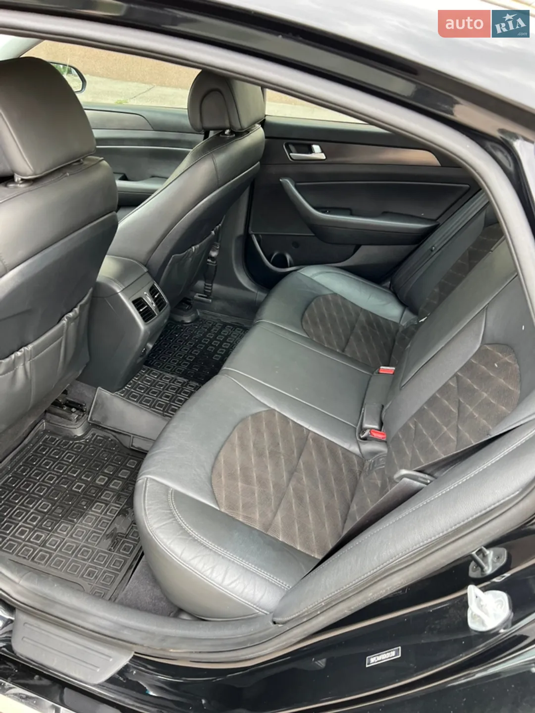 2015 Hyundai Sonata - мініатюра 9