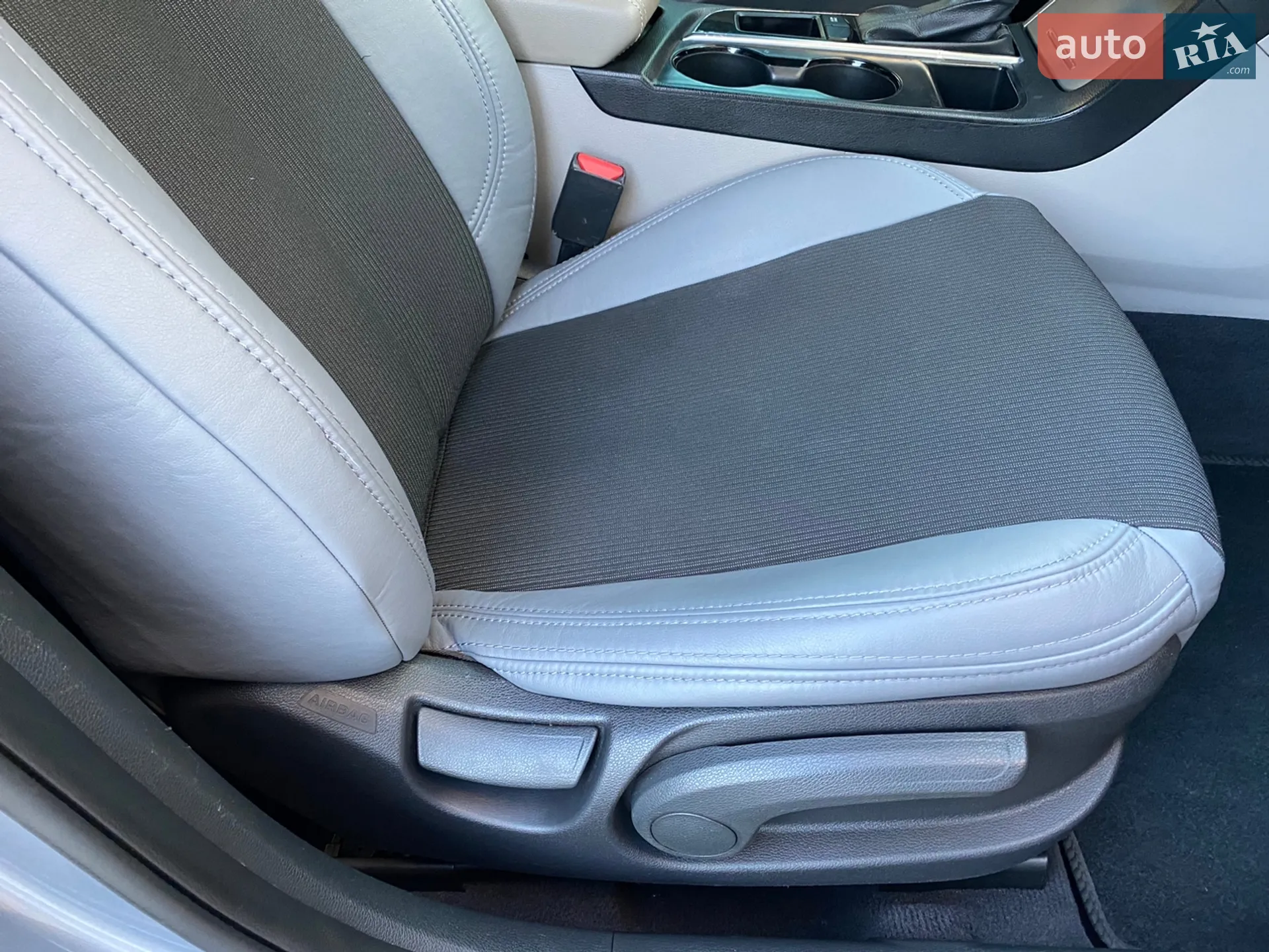 2015 Hyundai Sonata - мініатюра 29