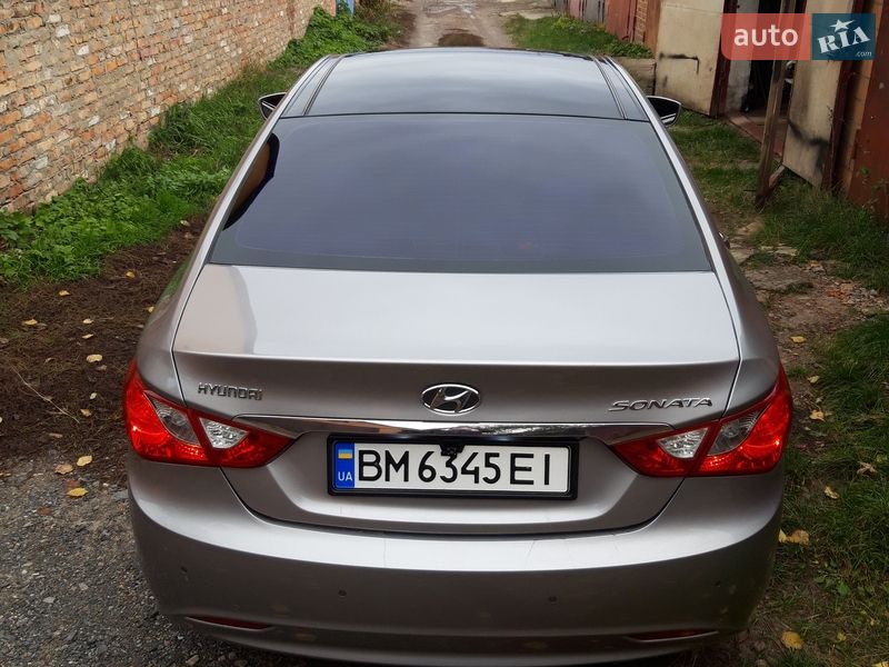 Седан Hyundai Sonata 2010 в Ромнах фото Седан Hyundai Sonata 2010 в Ромнах