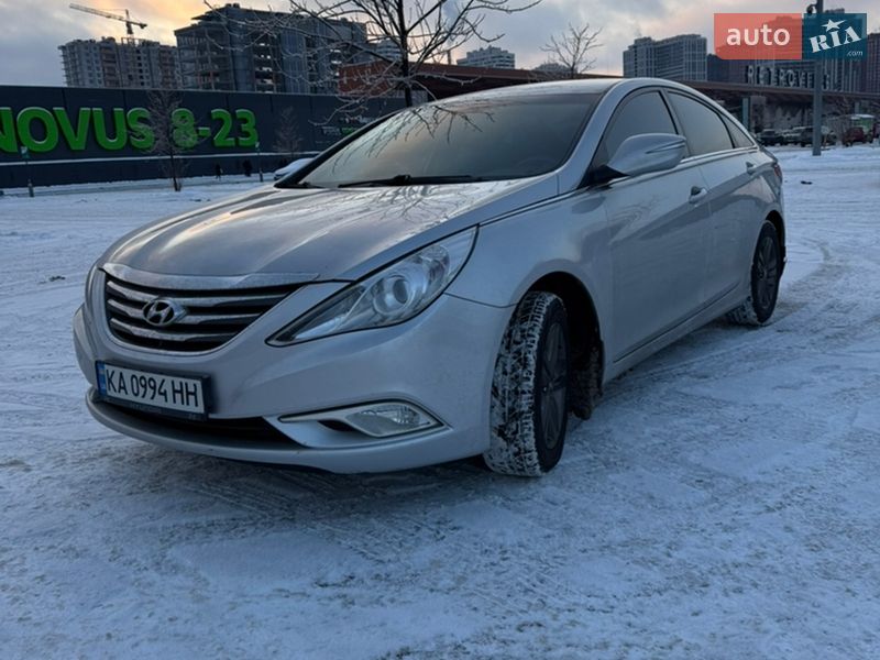 Hyundai Sonata 2013