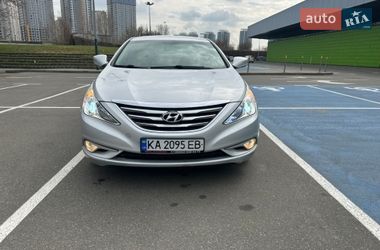 Седан Hyundai Sonata 2014 в Киеве