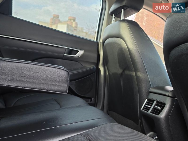 Седан Hyundai Sonata 2021 в Киеве