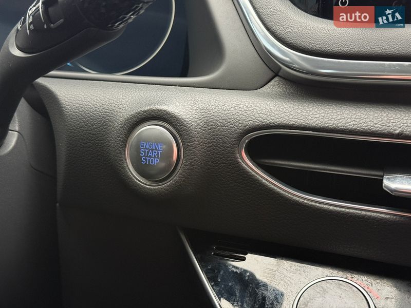 Седан Hyundai Sonata 2020 в Киеве