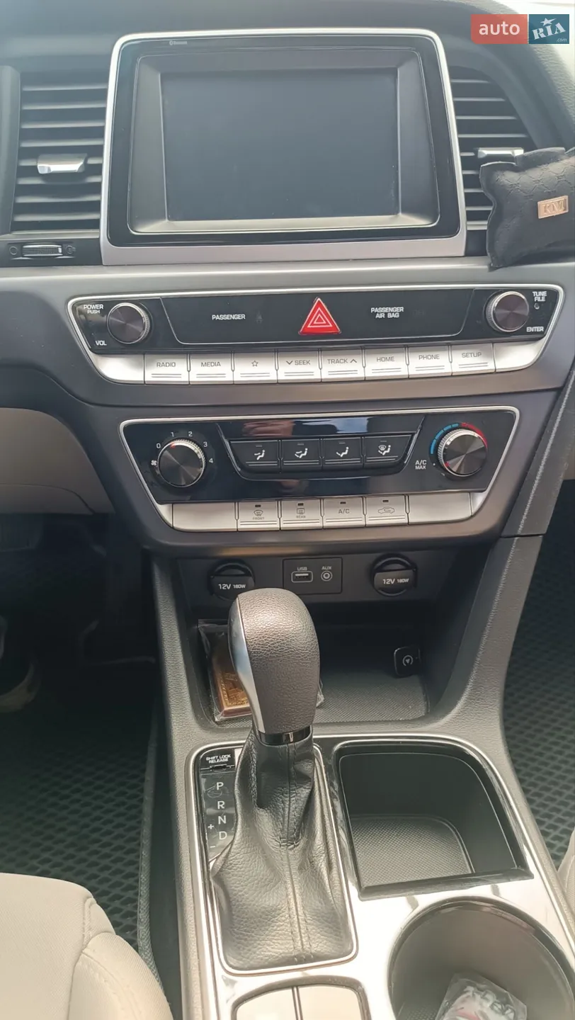 2017 Hyundai Sonata - мініатюра 41
