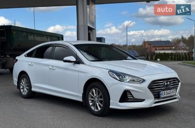 Седан Hyundai Sonata 2019 в Черкасах