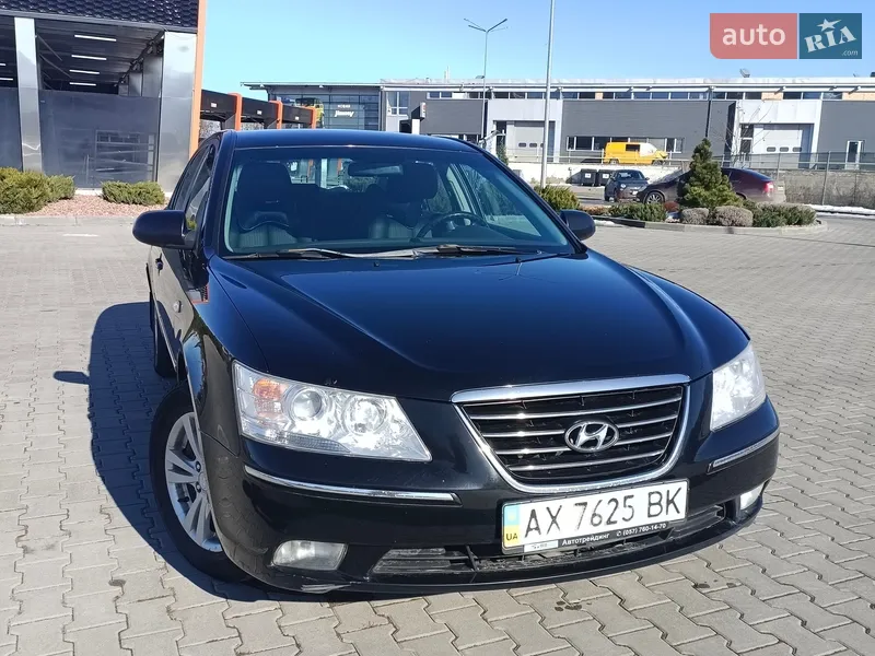 Hyundai Sonata