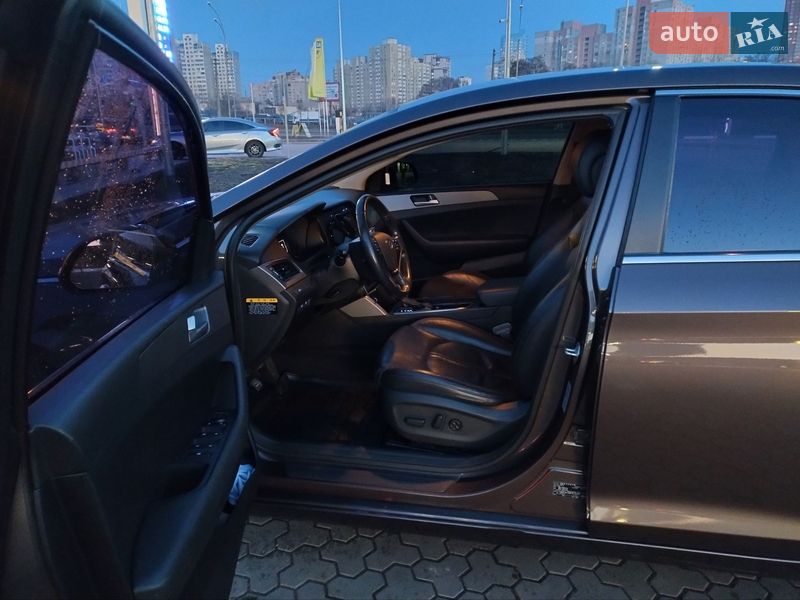 Седан Hyundai Sonata 2015 в Киеве
