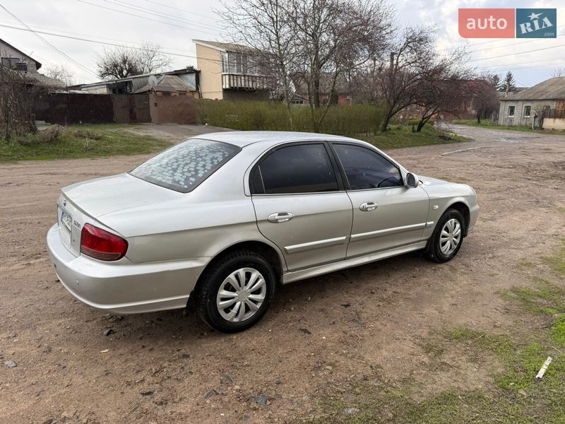 Седан Hyundai Sonata 2003 в Харкові