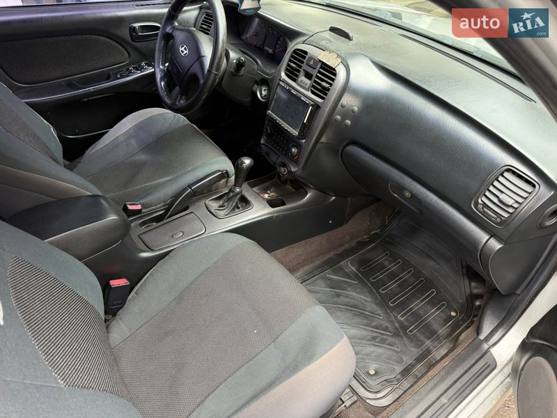 Седан Hyundai Sonata 2003 в Харкові