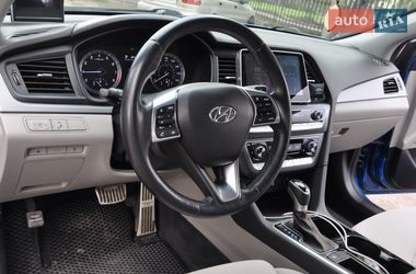 Седан Hyundai Sonata 2017 в Одессе