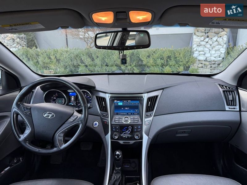 Седан Hyundai Sonata 2013 в Стрые фото 39 Седан Hyundai Sonata 2013 в Стрые