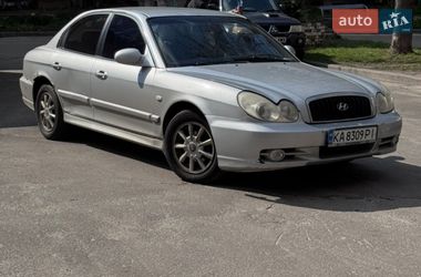 Седан Hyundai Sonata 2004 в Киеве