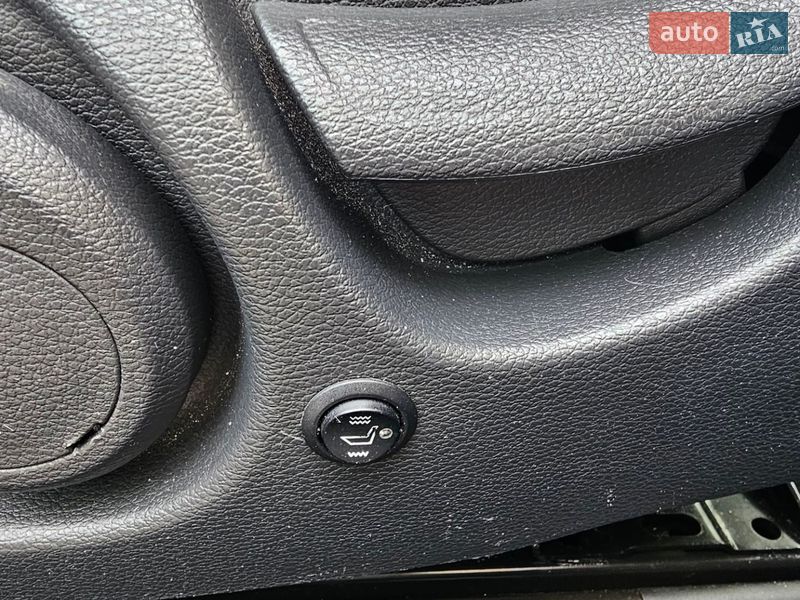 Седан Hyundai Sonata 2015 в Киеве фото 25 Седан Hyundai Sonata 2015 в Киеве