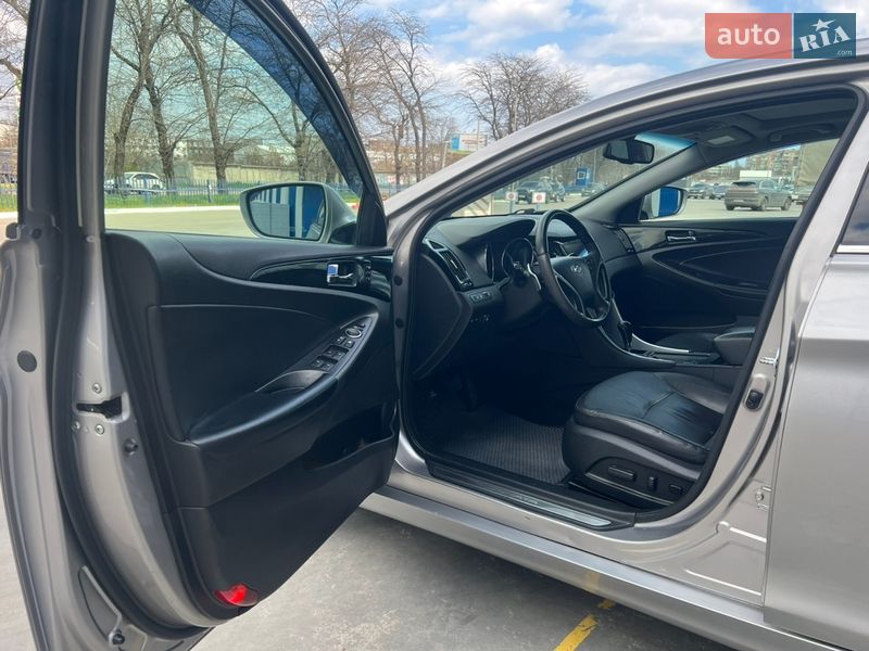 Седан Hyundai Sonata 2012 в Одесі