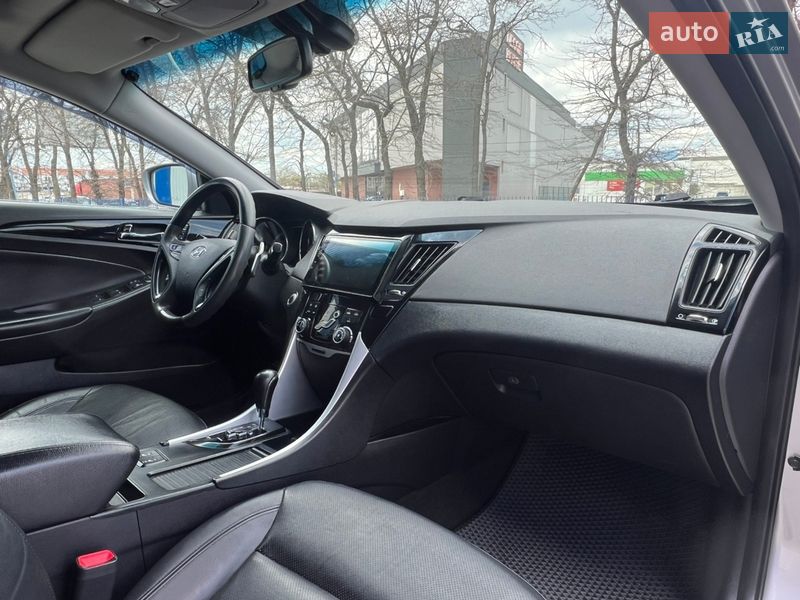 Седан Hyundai Sonata 2012 в Одесі