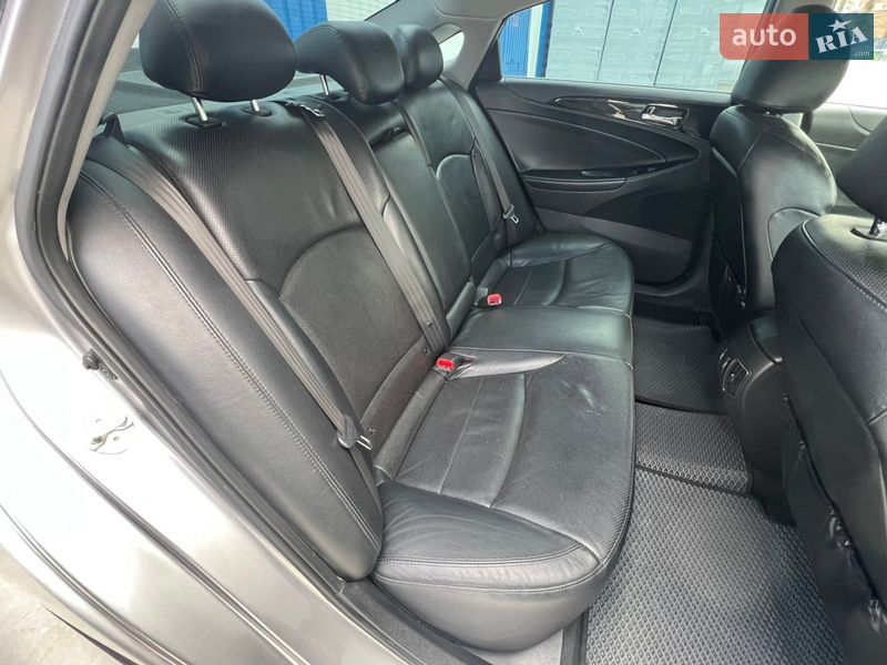 Седан Hyundai Sonata 2012 в Одесі