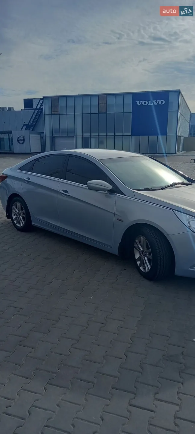 2011 Hyundai Sonata - мініатюра 23
