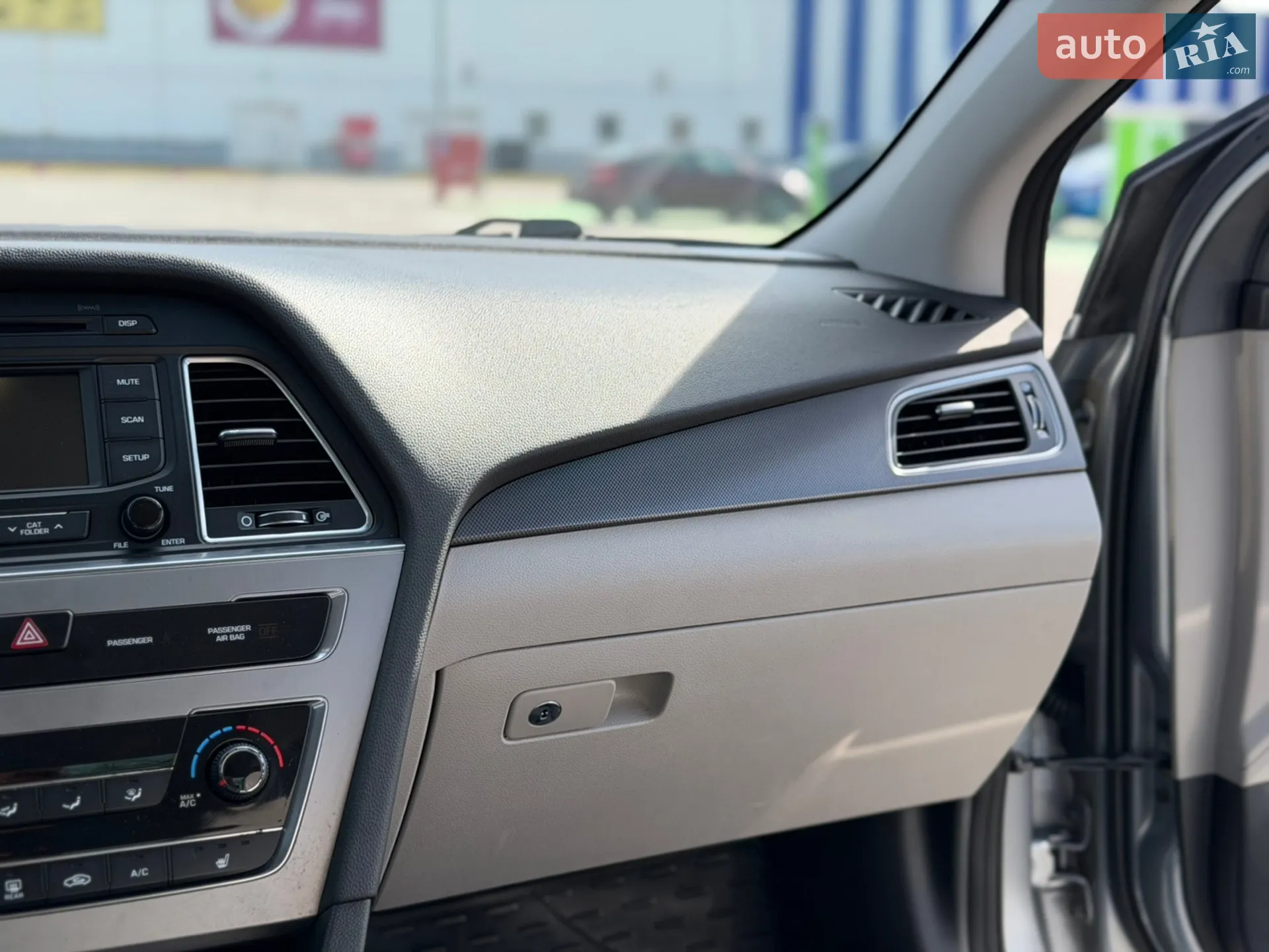 2014 Hyundai Sonata - мініатюра 27