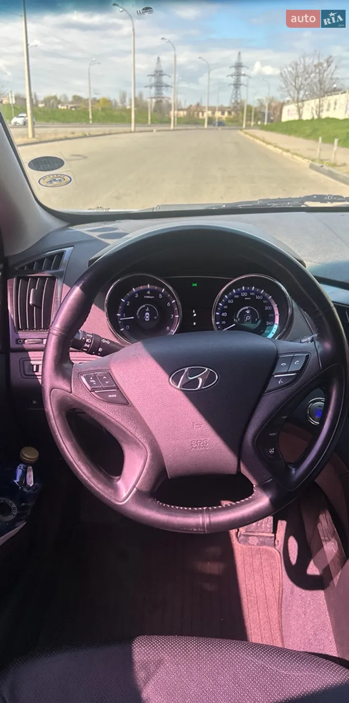 2013 Hyundai Sonata - мініатюра 12