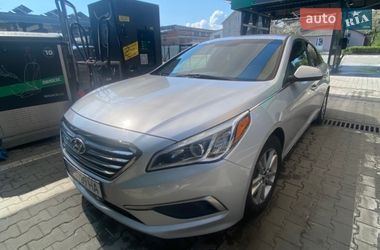 Седан Hyundai Sonata 2017 в Черновцах