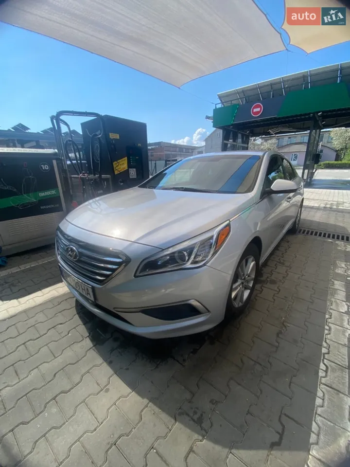 2017 Hyundai Sonata - мініатюра 13
