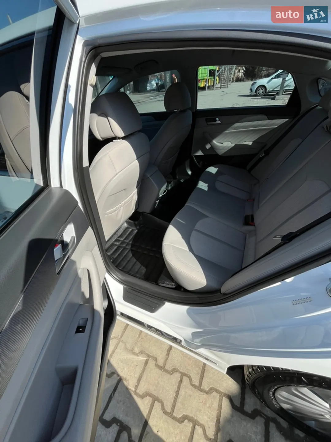 2017 Hyundai Sonata - мініатюра 14