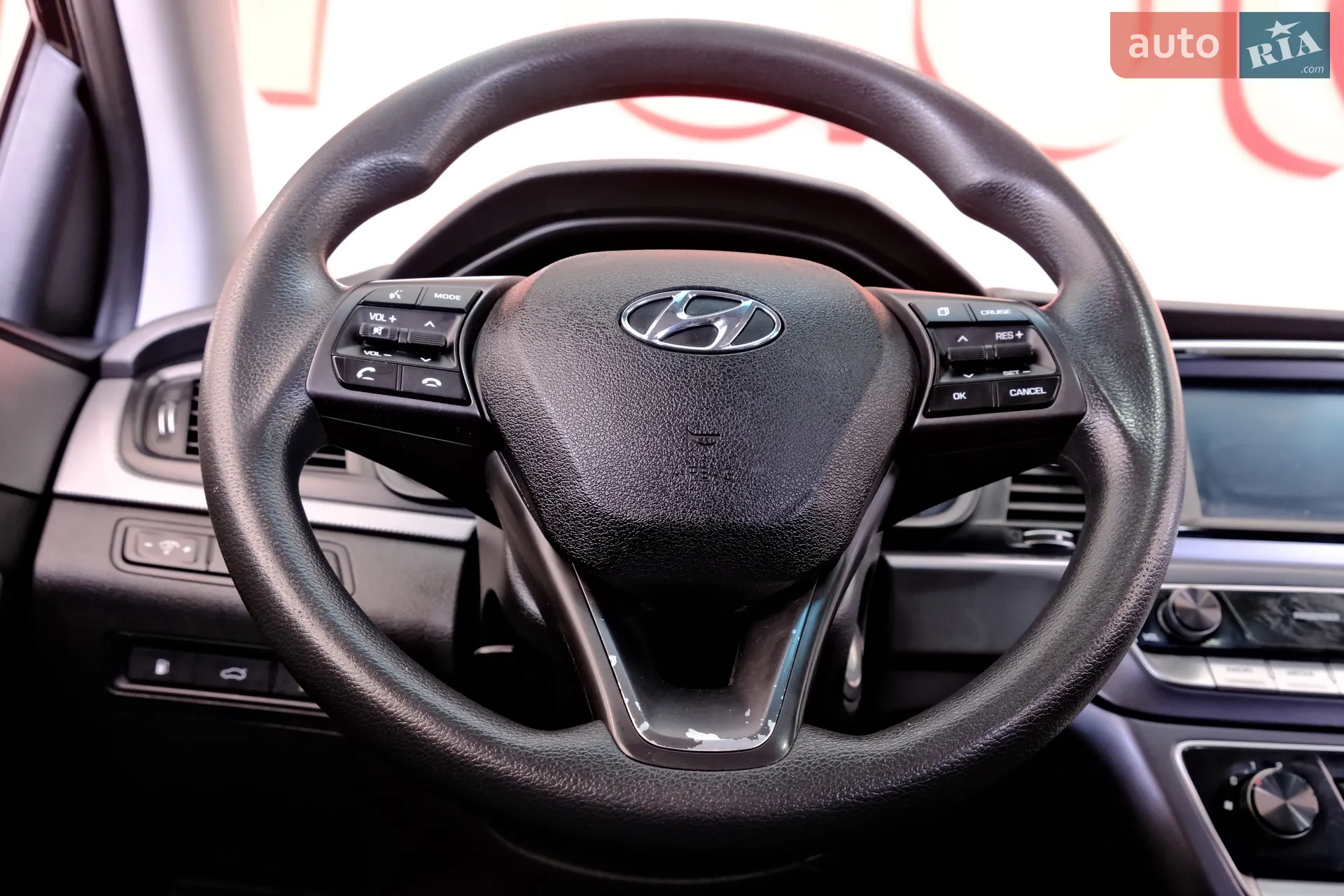 2018 Hyundai Sonata - мініатюра 44