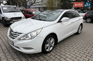 Седан Hyundai Sonata 2011 в Чернівцях