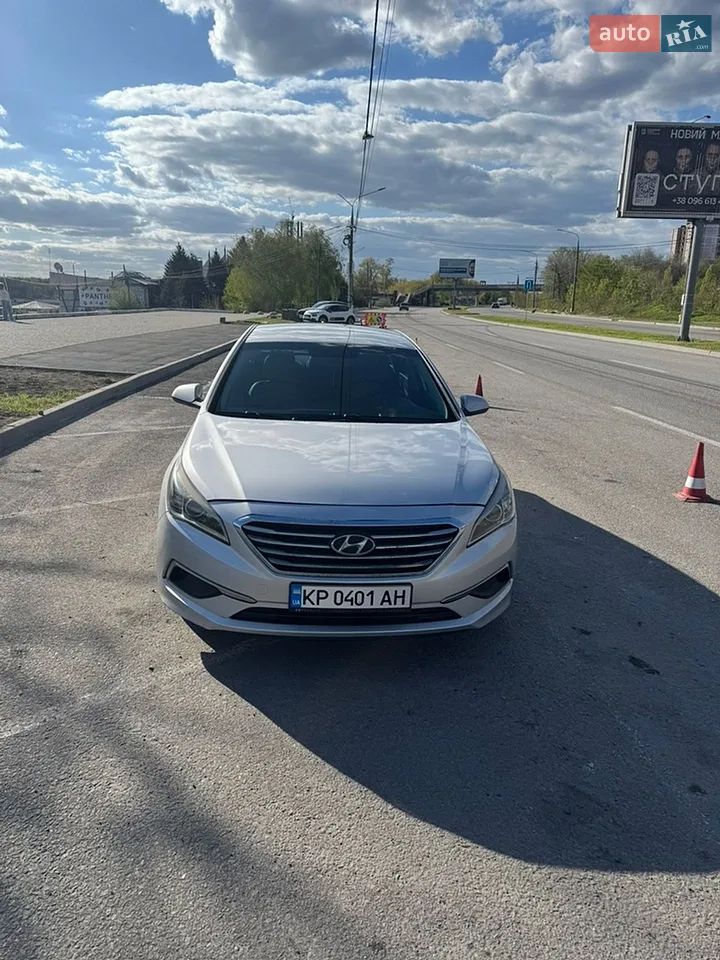 2016 Hyundai Sonata - мініатюра 12