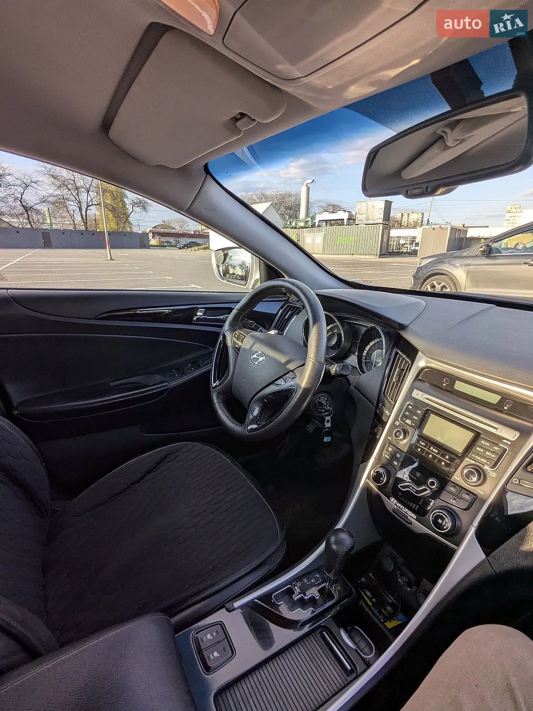 2010 Hyundai Sonata - мініатюра 15