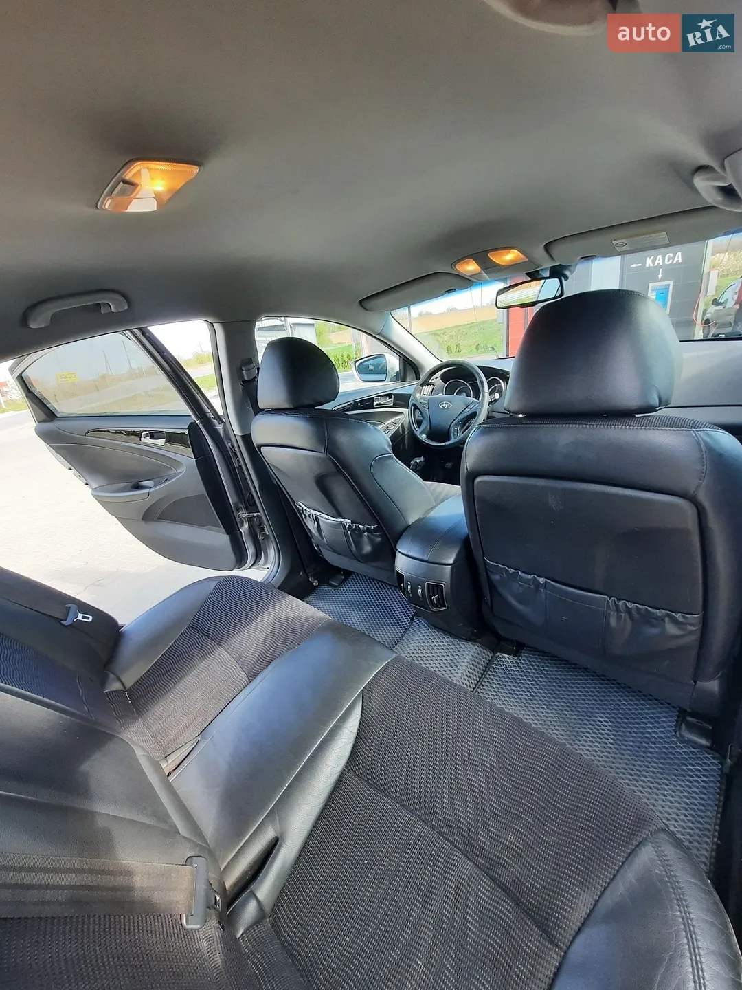 2011 Hyundai Sonata - мініатюра 11