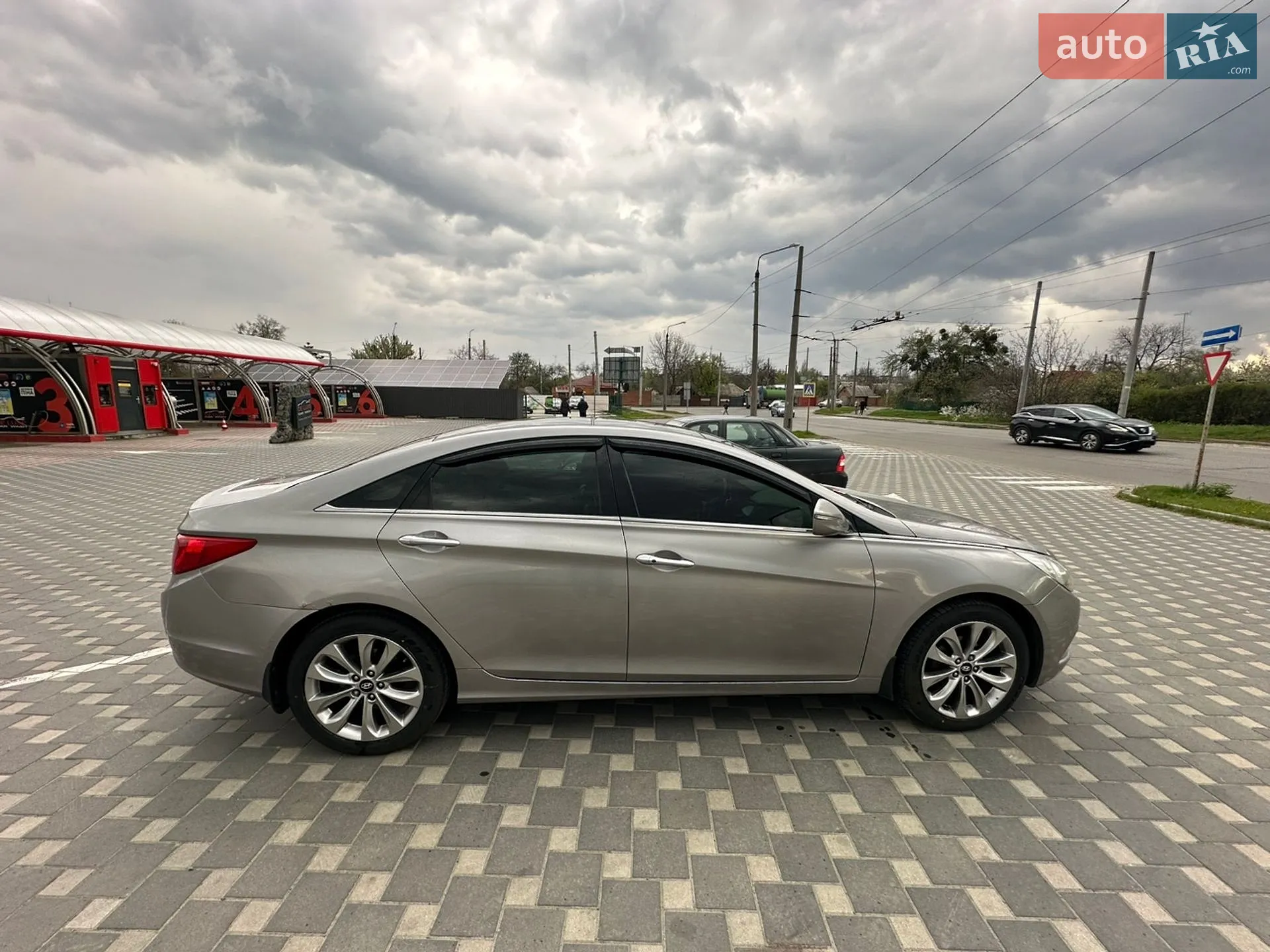 2010 Hyundai Sonata - мініатюра 3
