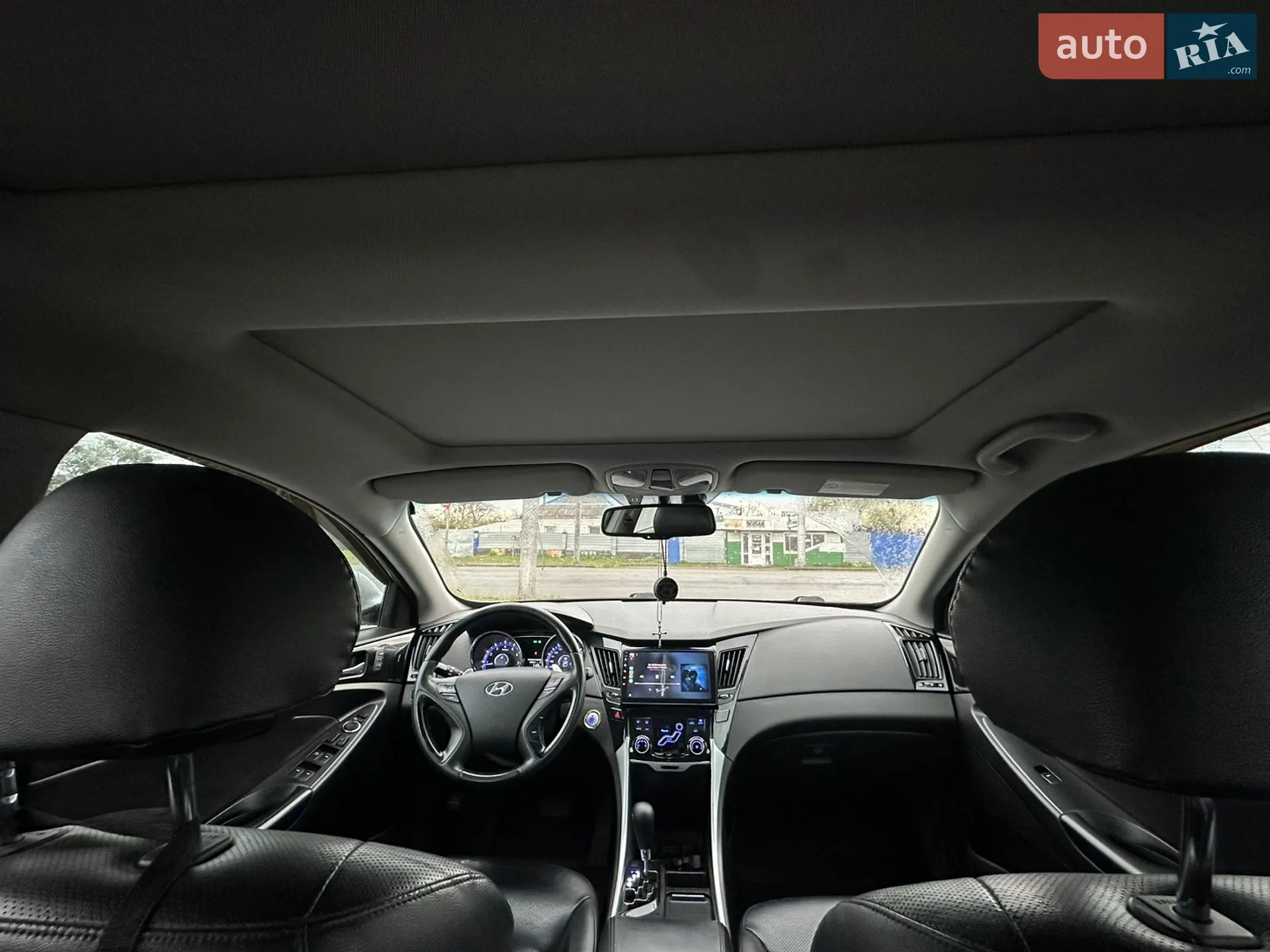 2010 Hyundai Sonata - мініатюра 15