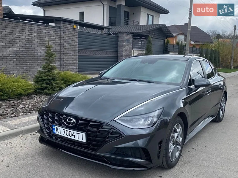 Hyundai Sonata