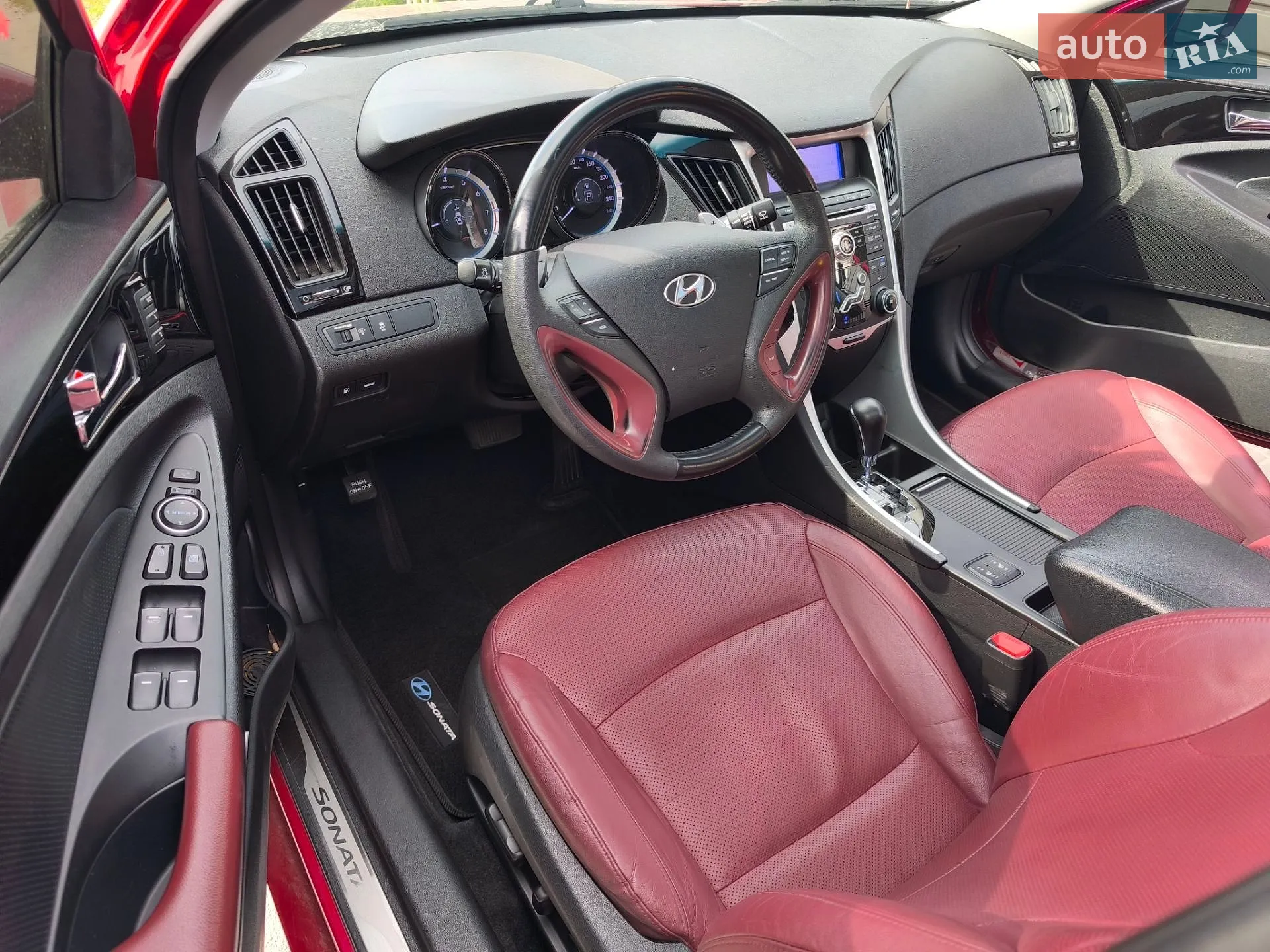 2011 Hyundai Sonata - мініатюра 21