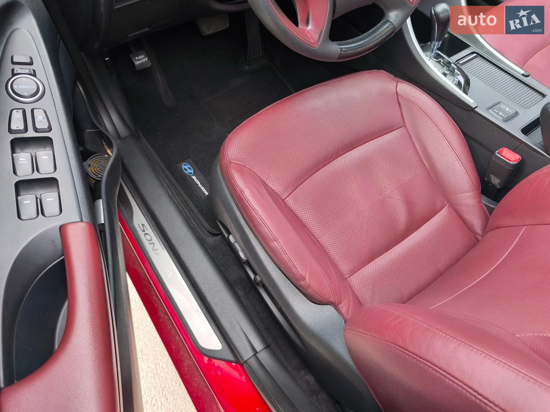 2011 Hyundai Sonata - мініатюра 24