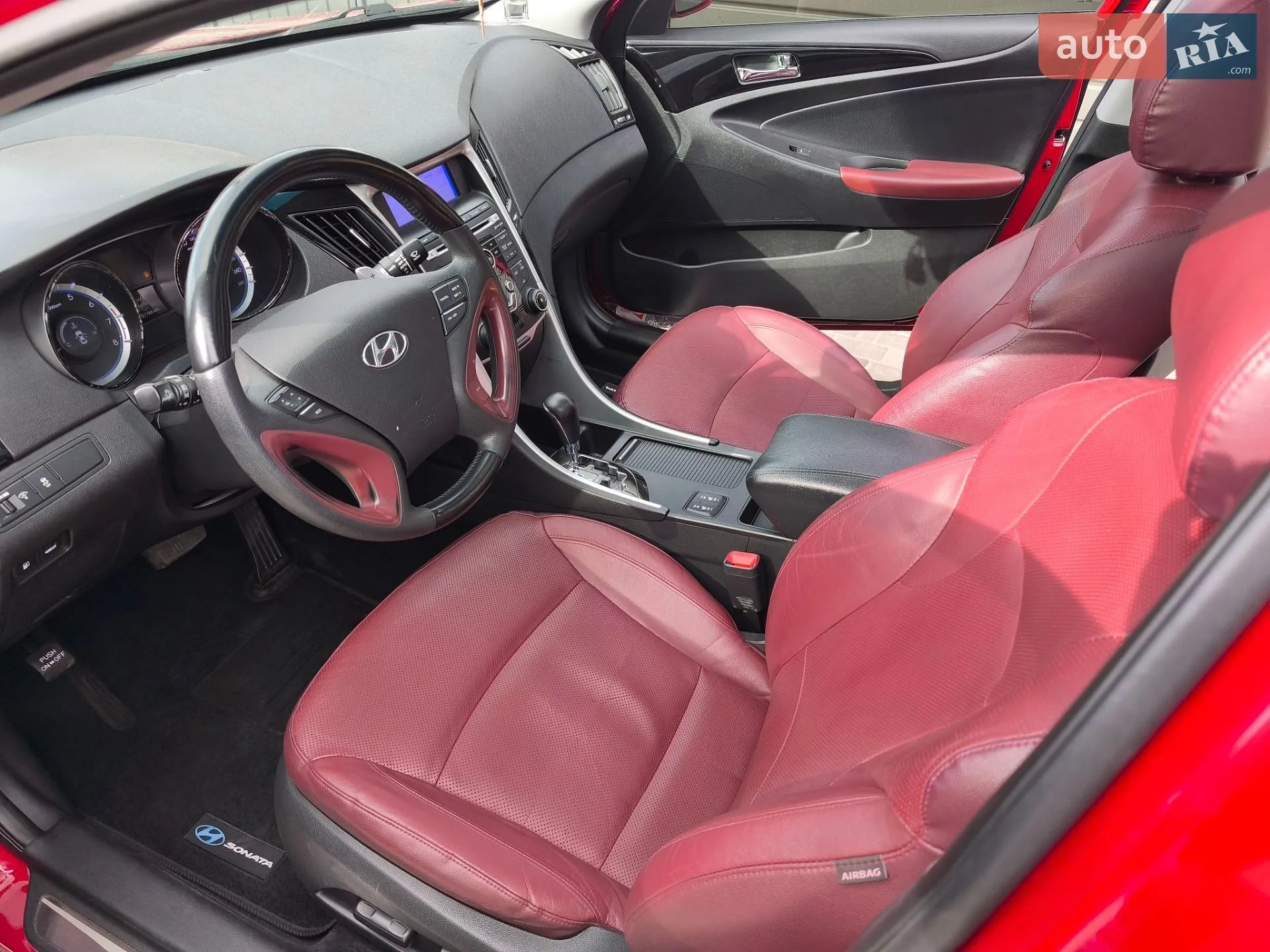 2011 Hyundai Sonata - мініатюра 29
