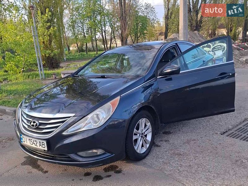 Hyundai Sonata 2013