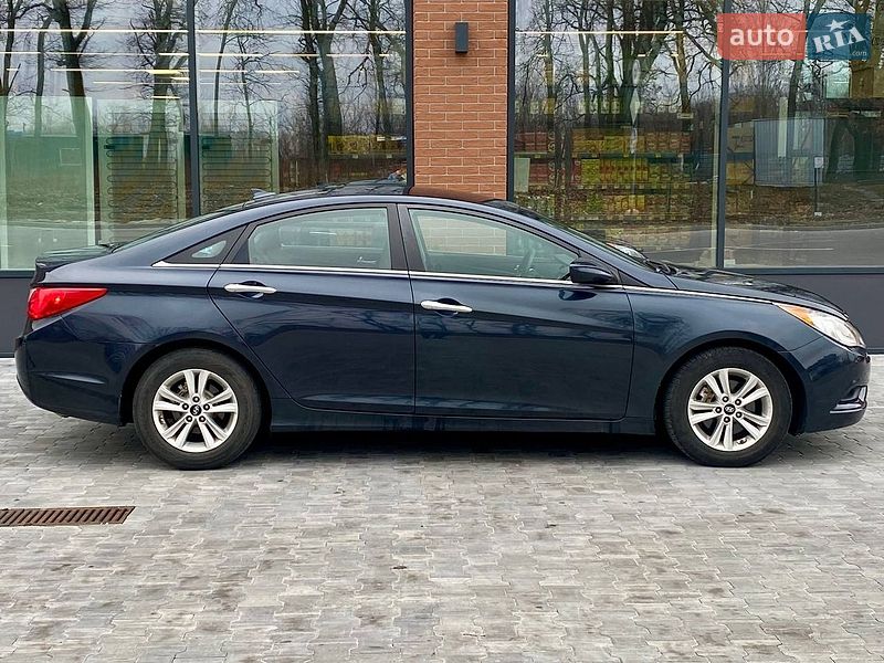 Седан Hyundai Sonata 2013 в Киеве
