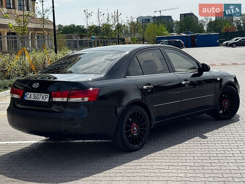 Седан Hyundai Sonata 2006 в Киеве