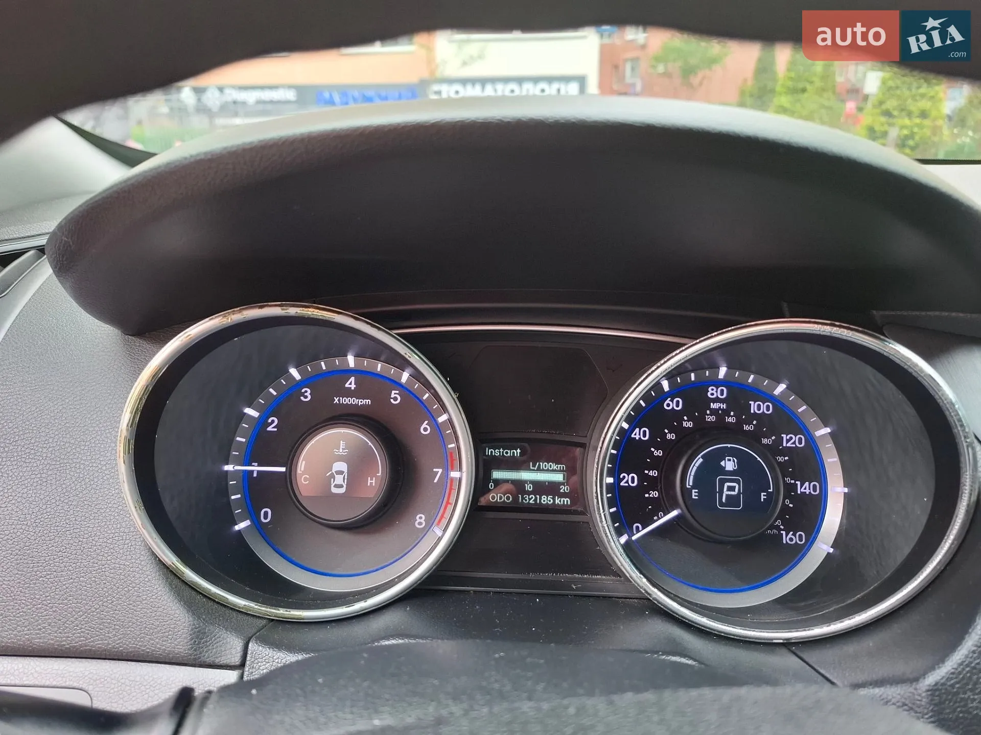 2010 Hyundai Sonata - мініатюра 11
