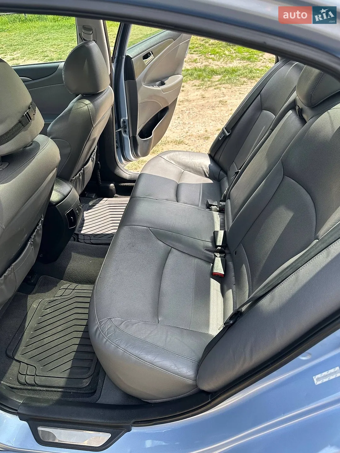 2011 Hyundai Sonata - мініатюра 28