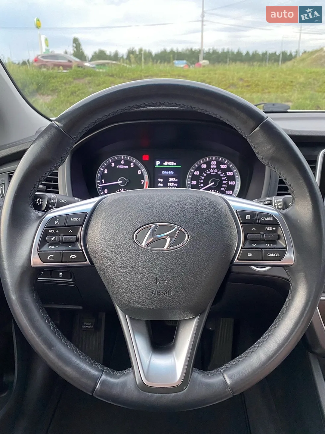 2017 Hyundai Sonata - мініатюра 12
