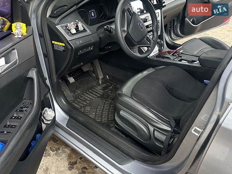 Седан Hyundai Sonata 2014 в Киеве фото 10 Седан Hyundai Sonata 2014 в Киеве