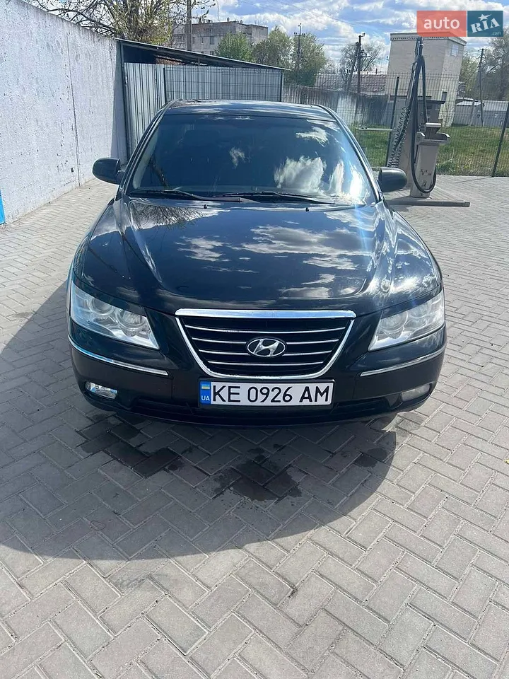 2010 Hyundai Sonata - мініатюра 14