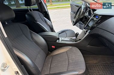 Седан Hyundai Sonata 2010 в Ровно