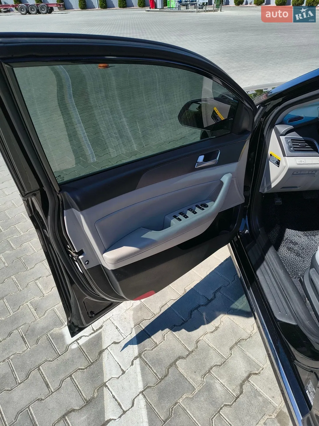 2015 Hyundai Sonata - мініатюра 28